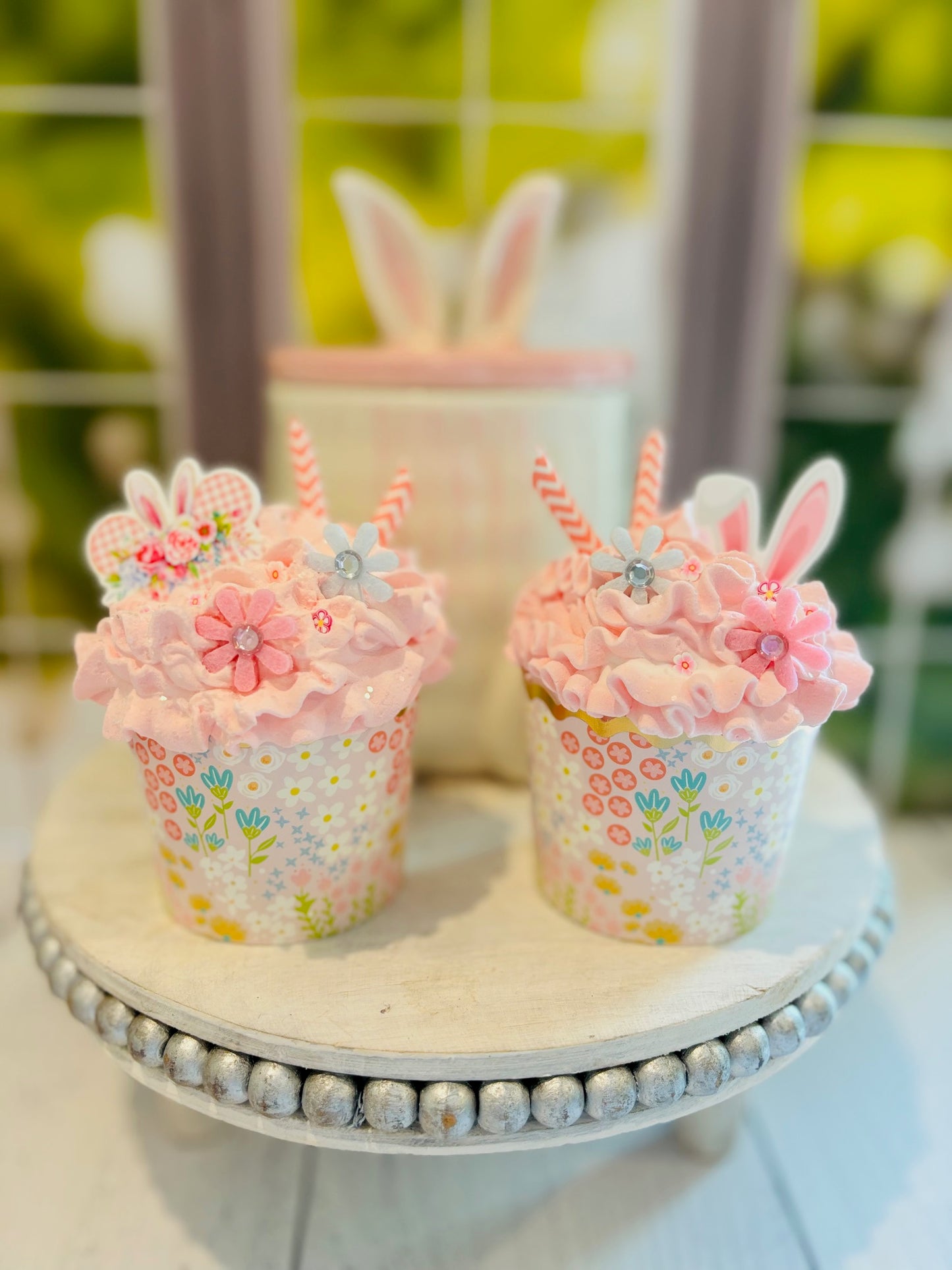 Pink Easter Minnie Faux Cupcake Set